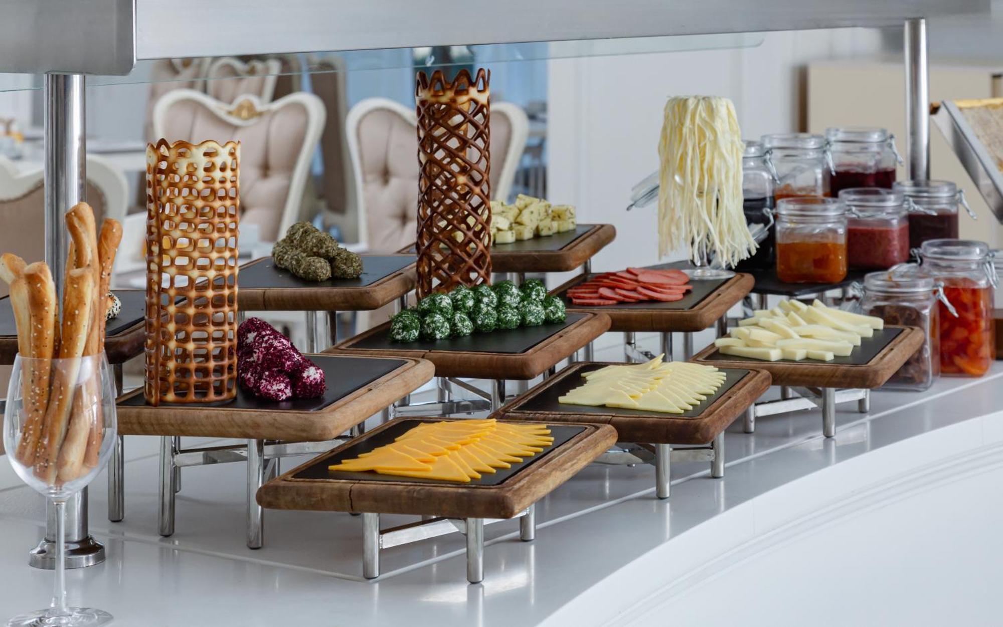 Shamakhi Palace Sharadil Seredil Exterior foto A cheese platter